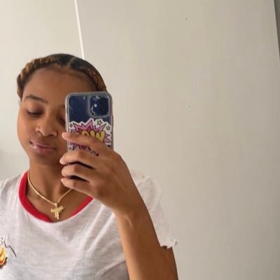 passth3wood's profile picture. Not a noob🙄 LLTwitter🕊️