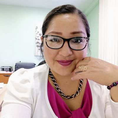 LennAyuso's profile picture. Jewelry Designer in Belize 💎@Sofistyka Jewelry - by Lenn✨
Foodie 🍺🌮
Making memories🐚
Belize by the Caribbean Sea 🌊
Thinker, Reader, Proud Mom👩‍💼