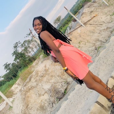 Easy-going person 😌well reserved📌Am different 🤌Real is better than perfect 👌positive vibe only 🌹😊
