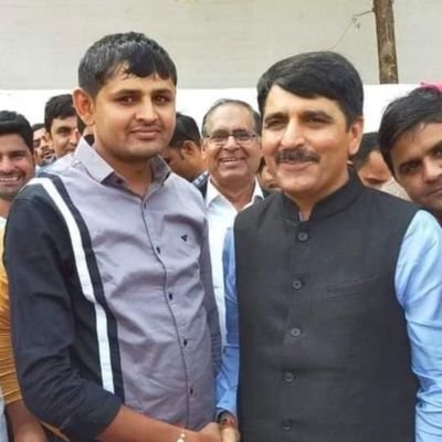 @chaudharyshankar

     Big Fan|  
Karnavati Dairy group ahmedabad|
Bharatiy janta party banaskhantha|
Bhartiy janta yuva morcho banashkhantha Arbuda Enterprase