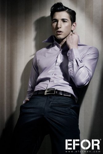 EFORNYC's profile picture. EFOR Chelsea is the long awaited New York
debut of EFOR Clothing. With 2 floors of well
selected clothing and complimenting world
brand merchandise.