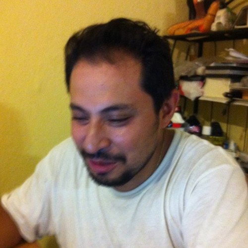 mayitodelagarza's profile picture. guapísimo y carismático abogado.