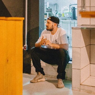 Iulweed Profile Picture