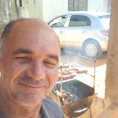 Meu nome Wilton sou radialista a 22 anos moro na querida cidade antena do paraiso Minas Gerais trabalho tempo intergral sou filho de Amélia andrade  e casado ob