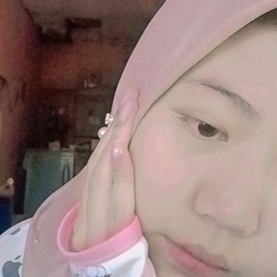 putri10nabila4's profile picture. Bantu Follow
account Instagram @___bila10
account tiktok @Bila_Nabil10
no wa ? chat aja!!!