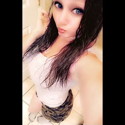 Hi everyone! I'm MsBlueEyeGoddess. I'm a new variety streamer on Twitch