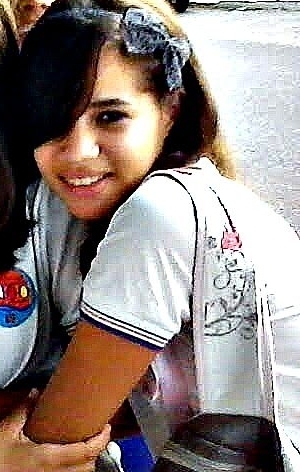 Nata-rn,são-paulina,simpatica,amiga e abençoada por Deus!
sem Deus eu não sou nada!