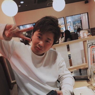 くすぐりフェチです。 ぐり95くらい？笑笑グラ5はお仕置きするためにくすぐられたい場合です。( *´﹀`* )DM誰でもウェルカムです。ぐりさんグラさん男女問わずに仲良くしましょ？プレイ経験は10人ほど！ホームの足裏は直近でプレイした人です。よろしくお願いしますm(_ _)m