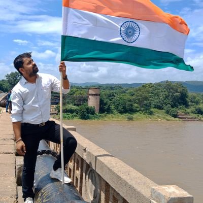 AbinashChakra18's profile picture. अखंड भारत की आवाज 

है खून तो इंकलाब बोलेगा