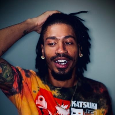 QuicReed's profile picture. Î'm țřýíñğ ťø mâķë yőű ĺāűğh. Insta &TikTok- quicreed YouTube- Quic Reed Show