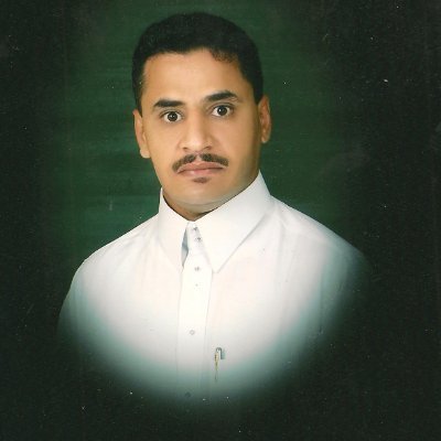 حينَمَا يَرْتَقِي الْفِكْرُ تَرْبَأُ بِكَ النَّفْسُ عَن الدَّنَايَا وَتَسْمُو للمَعالي💫💫💫
تارة مفكر ، وتارة شاعر الحـ العذري ـب ، واحذر سيفنا إنه أهوج صارم