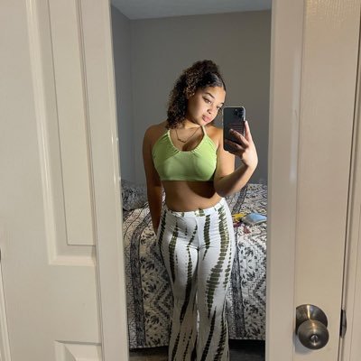 snap: princessg037 insta:briellebratty 🆎〽️  married to oj ❤️ baby oj nov2023