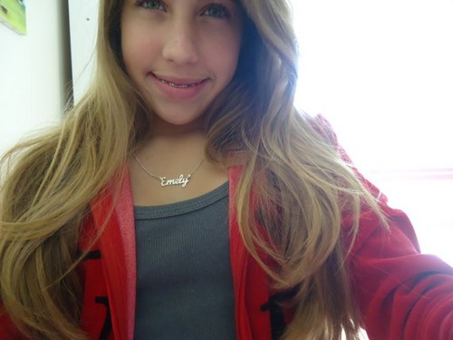 ↯↯ Sou assim por escolha , não mudo porque as pessoas querem . 
 Não dou valor as coisas bobas , simplismente levanto e sigo em frente .↯↯