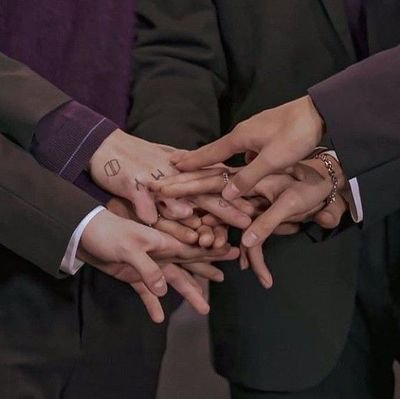 𝘺𝘰𝘶'𝘳𝘦 𝘮𝘺 𝘣𝘦𝘴𝘵 𝘧𝘳𝘪𝘦𝘯𝘥 𝘧𝘰𝘳 𝘵𝘩𝘦 𝘳𝘦𝘴𝘵 𝘰𝘧 𝘮𝘺 𝘭𝘪𝘧𝘦
