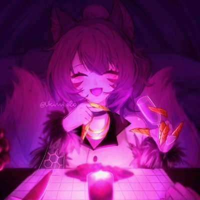 28 year old agender Kitsune~ I strive to become a Vtuber someday U.U till then i'm here to make friends and enjoy your company!