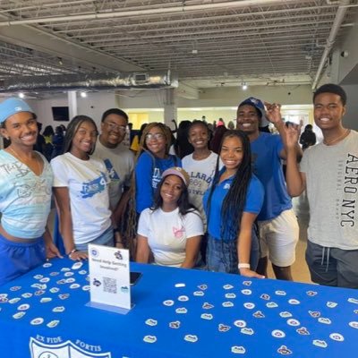 D_ELITE1869's profile picture. Official account for D-Elite Student Involvement Team @du1869. We are here to serve as SEAL office ambassadors and connect #myDU to campus resources!
