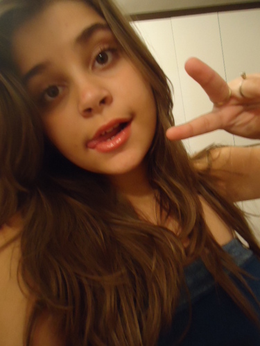 Só da @rafinhabarbero e @nataliasampaio2 amo muito vocês minhas sisters, sem vocês não vivo. Mas amo muito @Jessykajuca e @Yasminkss ♥