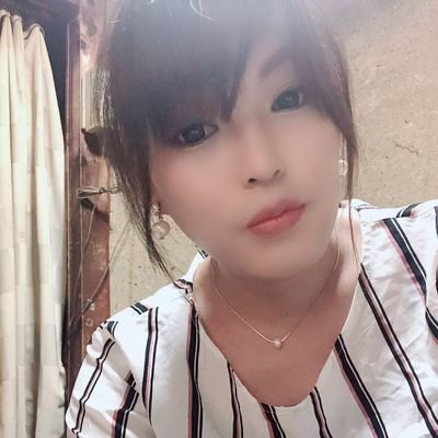 愛知に住むニューハーフ!
音楽 料理 美容 ファッション ジュエリーなど食べること好き😳 165.58.40です😊
#luxurylife #Liberte #Love
マッチョやスポーツマン好き😍
DMください😊
お友達になってください(*'▽'*)♪
