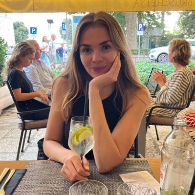 Helenoms's profile picture. Macmillan Cancer Support Comms x views are me own x