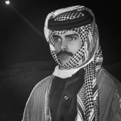 يابخت قلبي يوم جيت وسكنته
و يابخت عيني دامك انت نظرها💙