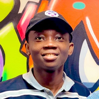 Software engineer • Love tech, Movies, and Anime • 2x Startup co-founder @Phund_it & @SibylSystemsgh • like and follow anyone and anything interesting to me.