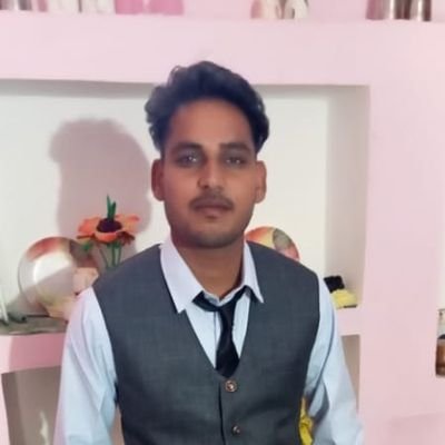 Suneelk69546022's profile picture. MoM AnD DaDy is life for Me  😘😘