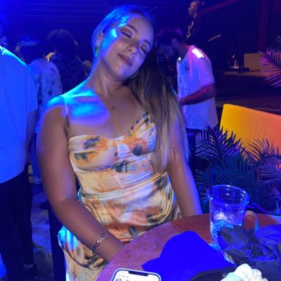 _KiCalderon's profile picture. Bears. Beets. Battlestar Galactica.