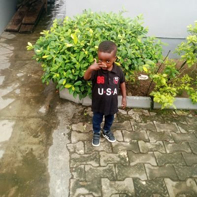 i have seen good days, better days ahead//mufc//lover of songs// am taurus and Taurus is me.