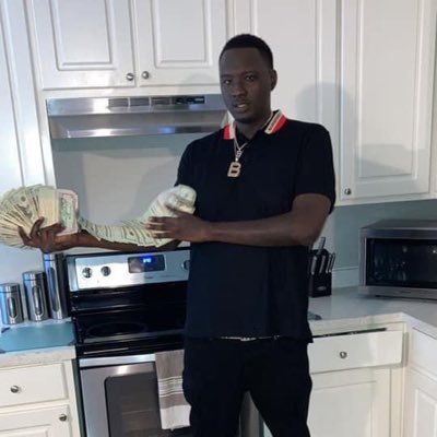 Real Stand Up Guy Fuck Who Say Different #LongLiveDroll #FreeGang Forever Dropping 3’s