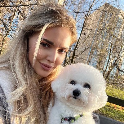 My name is Iris.I'm 33 years old.😊
I currently live in Perth, Australia
🤍my new account🤍