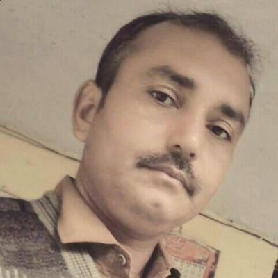 ravisha682867's profile picture. 