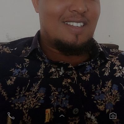 GUYOG6's profile picture. Teacher