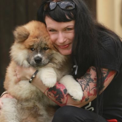 NicCasey22's profile picture. Tattooist, Akita lover and breeder at heart 🧡