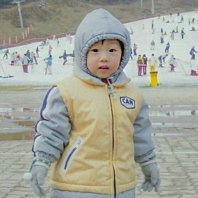 1112Jagariko's profile picture. 