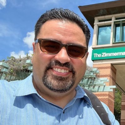 Veteran Journalist now Visiting Professor of Practice (Journalism) @USF_ZSAMC @USouthFlorida. Husband & Dad. Opinions expressed are mine & RT's ≠ endorsements.