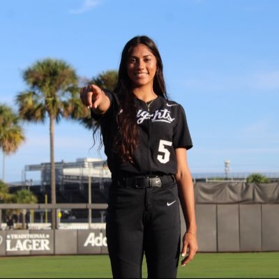 2024 | UCF ⚔| |Florida Gold Lopez| |RHP,3B| |Doral Academy HS| |USA All American| 🇵🇷 PUR Softball| |Extra Innings #6| |L&L #6| |’23 Pitcher of the Year|