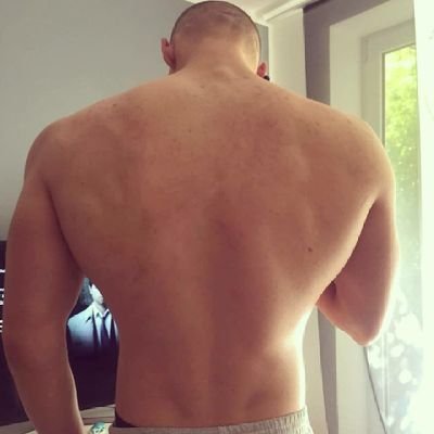 JakovReich's profile picture. im just starting baby 👶 
just watch me grow in the NFT Space.
Im learning and improving to get better every time.
https://t.co/A538mB5Kt1