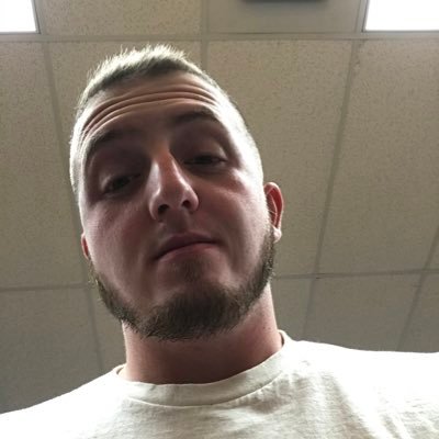 Just a simple gamer dad of 4 looking to start an amazing community with amazing people twitch account: KT_gaming188