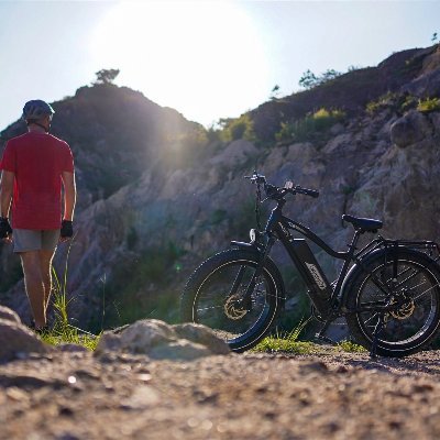 Fat Tire Electric Bike | Multijoy Spaniel Ebike is one of the best fat tire electric bikes on the market, in part, because the bike is so well-equipped.