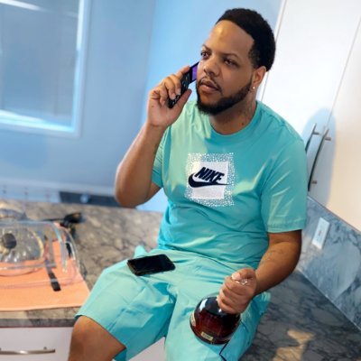 TrenchLord89's profile picture. https://t.co/Zie8hrKrc5…