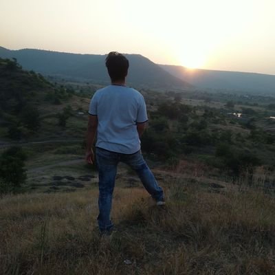 jinam_bora's profile picture. 🔬🍕💭💤