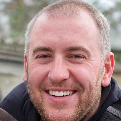 OttoPataki's profile picture. Fisherman and waiter in Cape Cod.
Turista e namorado no Brazil.