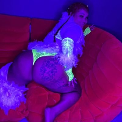 Your Favorite Blonde | @wetspacecrypto Brand Ambassador | Onlyfans | Fansly | 🖖