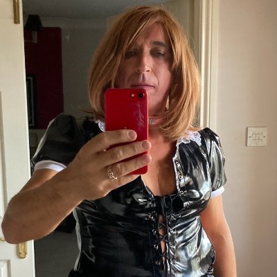 Inferior pussy free feminized white boi, now devoting herself to the service of Superior Black Kings and Queens of the Imperious #BNWO