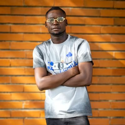 AwotundeDolapo1's profile picture. 