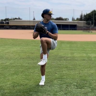 lololucasalaniz's profile picture. (209)635-2054, lucas_alaniz10@yahoo.com