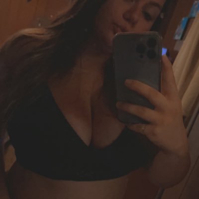 LittleMsNastyxx's profile picture. here for some fun stop by my page get a few previews 🍆💦