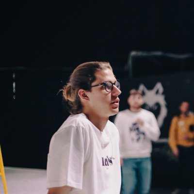 Aniol Novas
Caster de @Gamesportselect🎙️i @FCBeSports 💙❤️