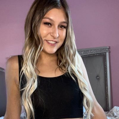 I love pink & kitties 💕 back up & non shadow banned account for @mariahpinkitty 🌸