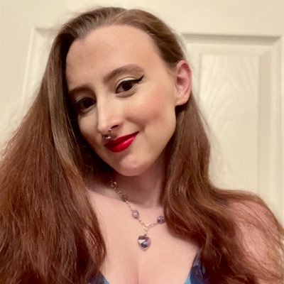 27 | Twitch Affiliate | Pagan Witch | Nonbinary | Genderfluid | Panromantic | Polyamorous | Aceflux | Demisexual | 🦭💜 | https://t.co/2JdSCSNNmA…